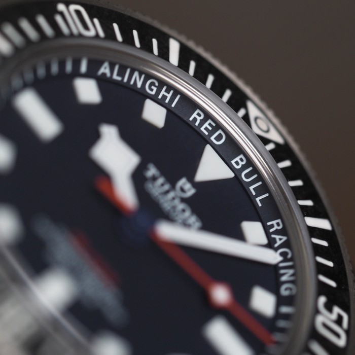 Tudor - Pelagos FXD Alinghi Red Bull Racing Carbone Full Set avec Accessoires Réf. M25707KN