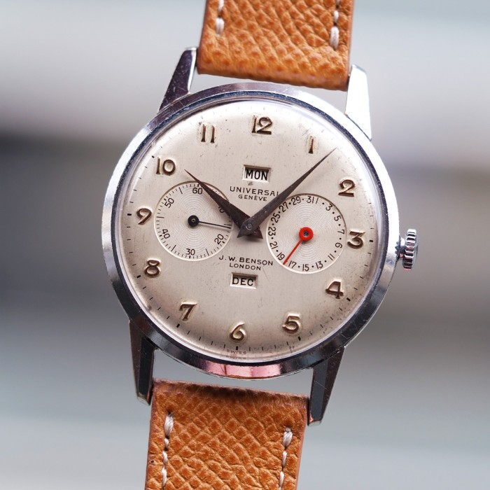 Universal Genève - Double Signée J.W. Benson London Triple Calendrier Vintage Chromé 38mm Circa 1950 Réf. 31305