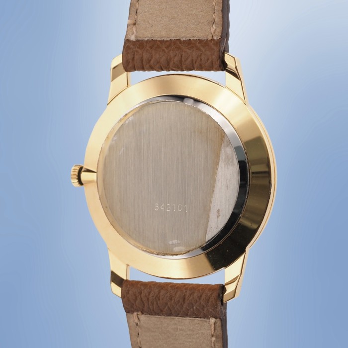 Universal Genève - Kanji Dial Dress Watch Ultra-Thin Plaquée Or Circa 1973 Réf. 542101