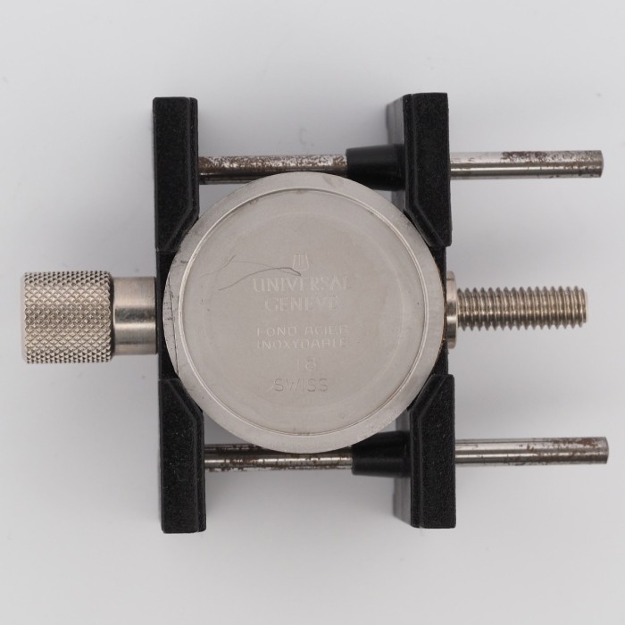 Universal Genève - Kanji Dial Dress Watch Ultra-Thin Plaquée Or Circa 1973 Réf. 542101