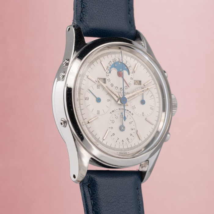 Universal Genève - Chronographe Tri-compax Réf. 22297