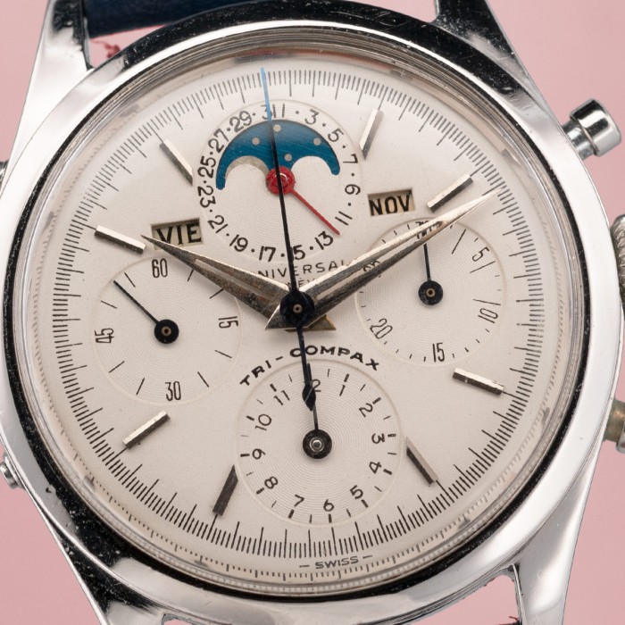 Universal Genève - Chronographe Tri-compax Réf. 22297