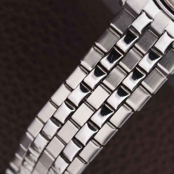 Universal Genève - Polerouter Date Automatic Microtor Vintage Gay Frères Bracelet Circa 1960 Réf. 204610-7