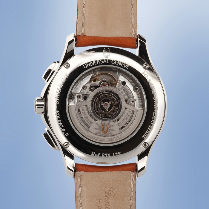Universal Genève - Okeanos chronographe cadran blanc Réf. 871.128