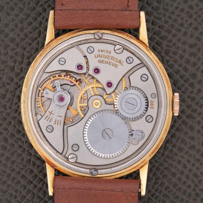 Universal Genève - Or 18k Réf. 112130