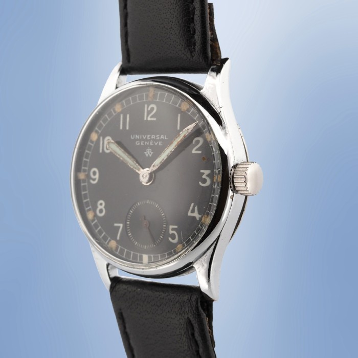Universal Genève - "Wilhelmina" Dutch Military Vintage Circa 1941 Réf. 31250